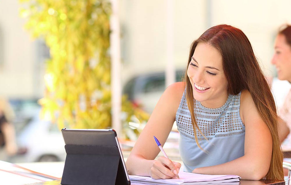 Leadership and Team Working, University 1st and 2nd Year (Level 4 and 5)